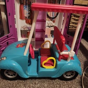 2011 Barbie's Sisters Golf Cart